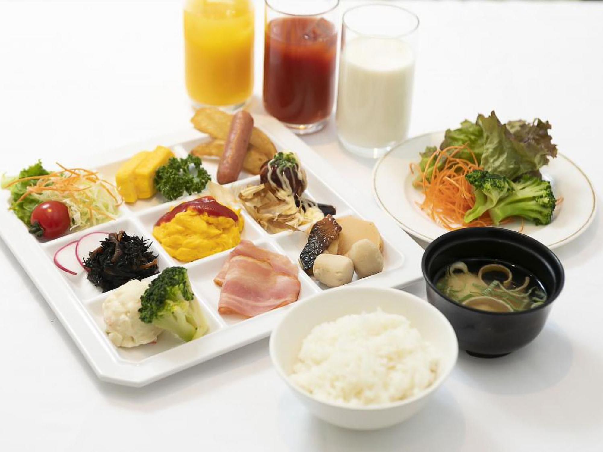Hotel Apa Airport 3*